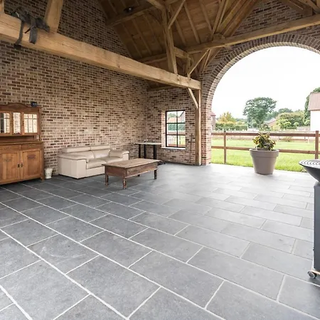 Logies Op 't Gestel Bed & Breakfast Opglabbeek